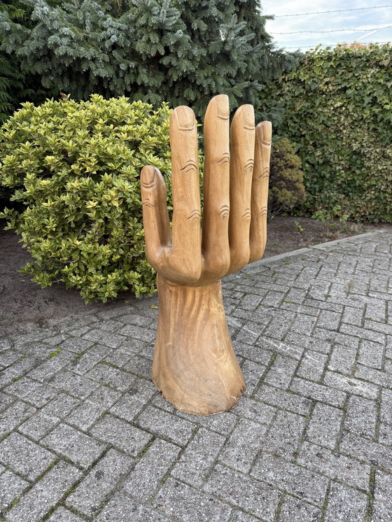 Image 1 of Houten handstoel vintage massief hout sculpturaal