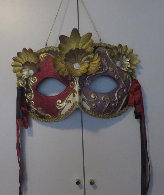 Image 1 of Maschera da parete di Designstudio della collezione Katherine - 63 cm