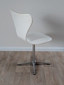 Vintage White Skai Swivel Chair – Danish Mid-Century Arne Jacobsen Style
