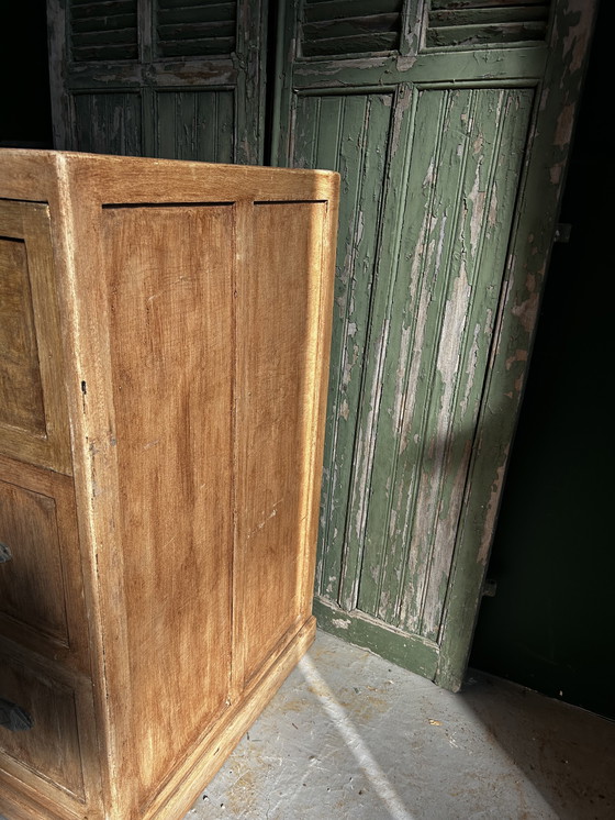 Image 1 of Mobiliario notarial