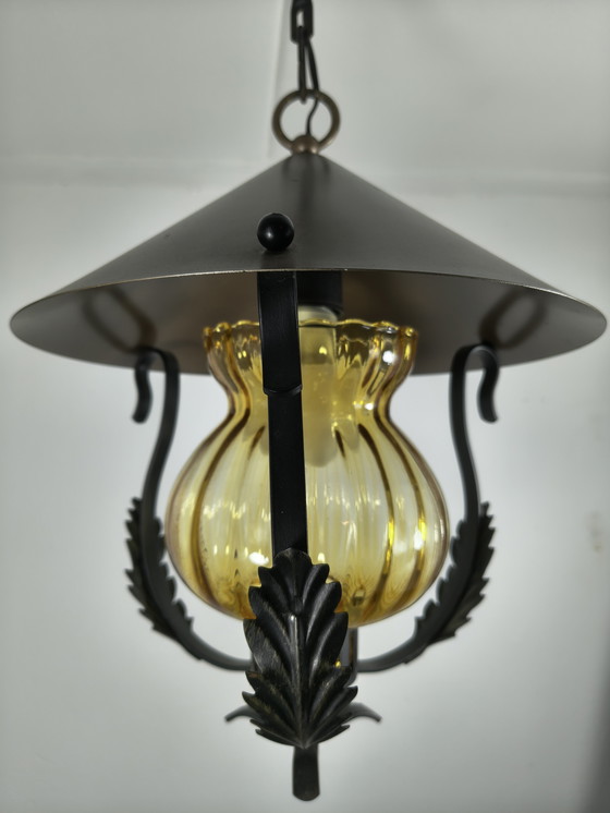 Image 1 of Lampada a sospensione a lanterna con vetro color ambra