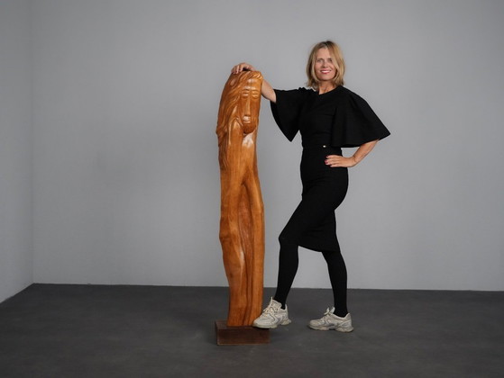 Large-Scale Figurative Oak Sculpture, Belgium, 1970s – Wood (photo 4 of 8)