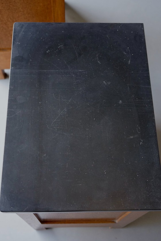 Image 1 of Art Deco eikenhouten nachtkastjes van Henk Wouda voor Pander & Zn., jaren 1920, set van 2