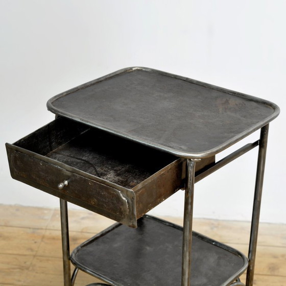 Image 1 of Table de nuit en fer, 1910