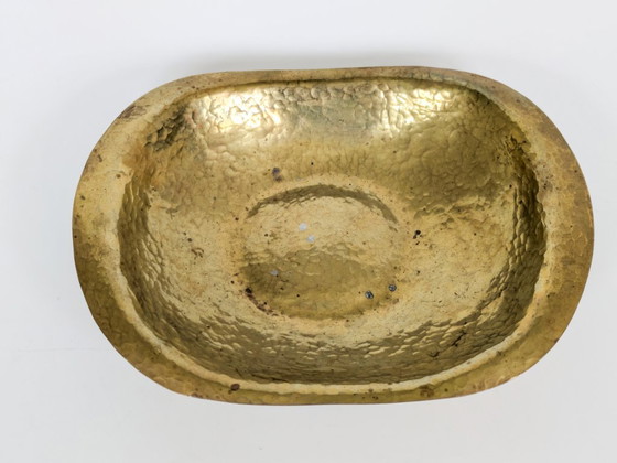 Vintage Hammered Brass Bowl Soap Dish or Trinket Tray Handmade (photo 9 of 10)