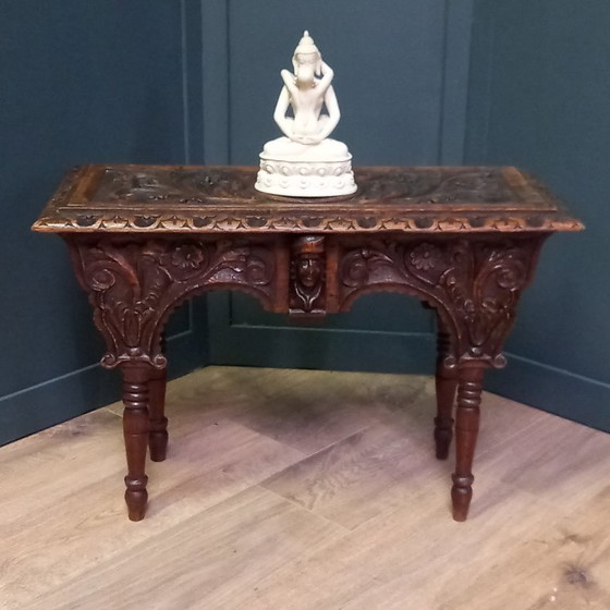 Image 1 of Banco con somier del siglo XIX