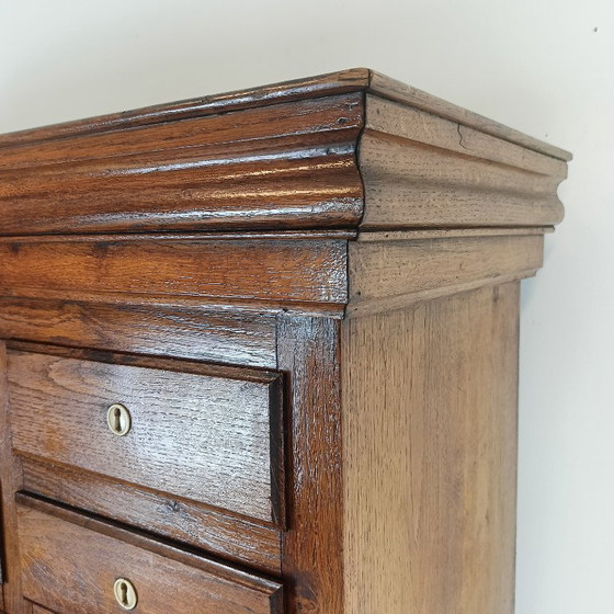 Image 1 of Hermosa y única notaría antigua con campana en funcionamiento.