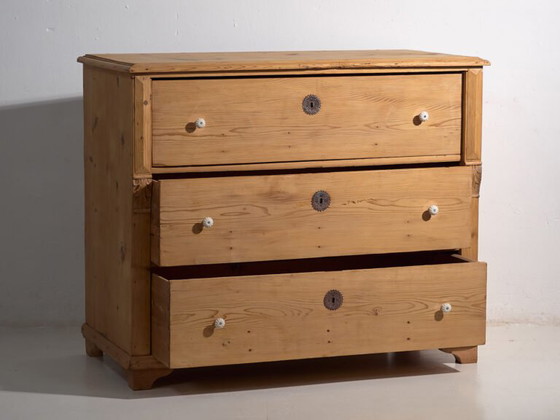 Antique Provencal style chest of drawers (c.1920) #37 (photo 23 of 40)