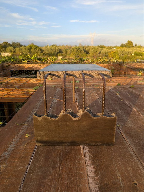 Image 1 of Wallavibe - D.B - Tavolino da caffè - Tavolo a L - Stile brutalista - Mobile scultoreo