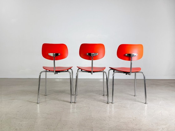 Image 1 of Set of 3 Egon Eiermann SE68 Midcentury chairs Wilde+Spieth red
