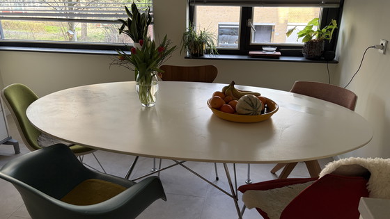 Image 1 of Kartell glossy dining table