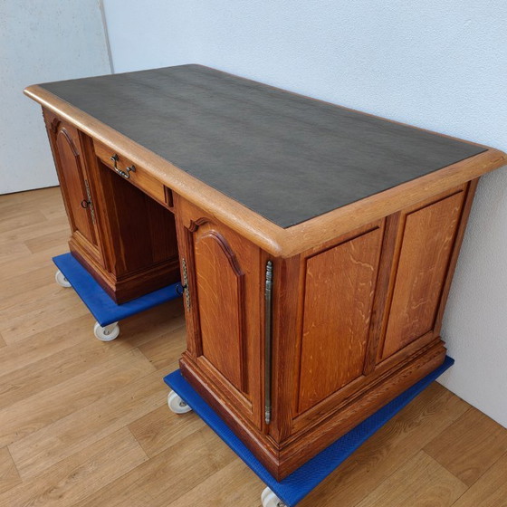 Image 1 of Escritorio de banquero antiguo de roble, escritorio de madera, oficina