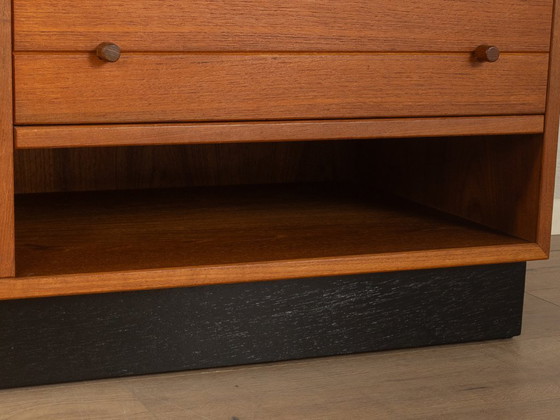 Image 1 of Vitrine des années 1960, Poul Hundevad, Vintage