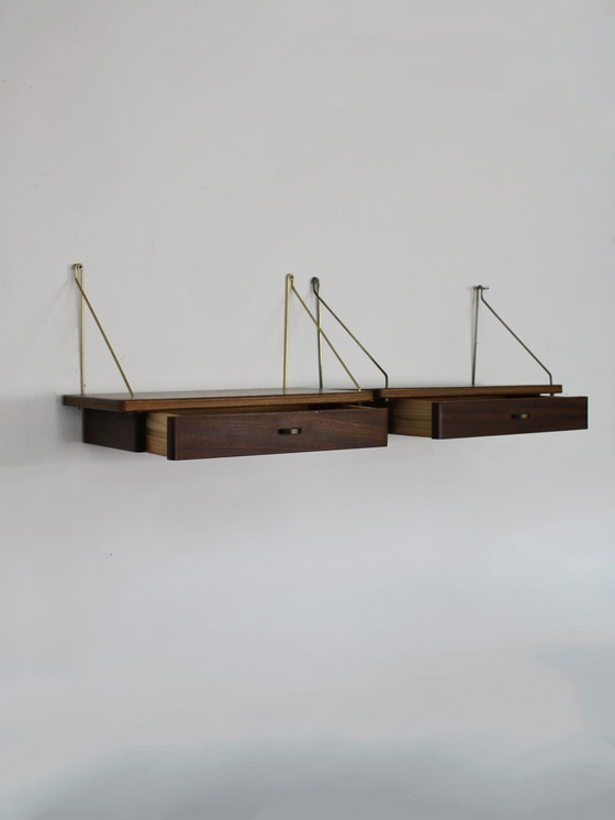 Image 1 of Tables de chevet suspendues vintage danoises en teck