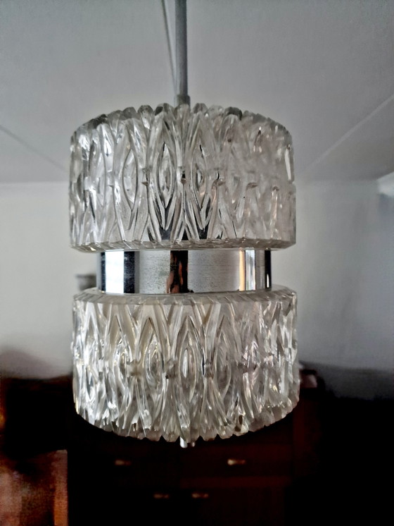 Image 1 of Suspension vintage Austrolux en verre chromé