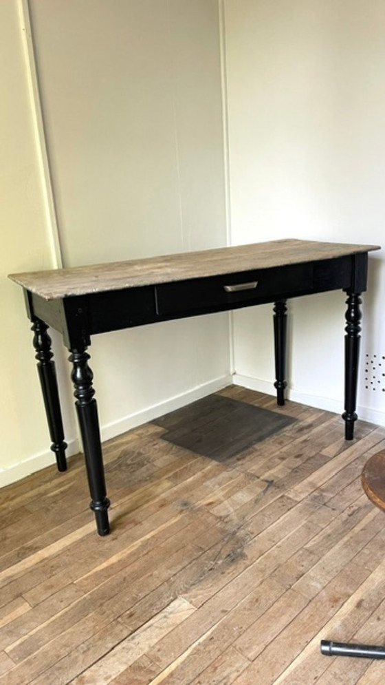 Antiker Schreibtisch im Louis Philippe Stil – Wood (photo 26 of 43)