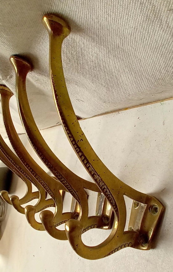 Image 1 of Cintres Art Déco