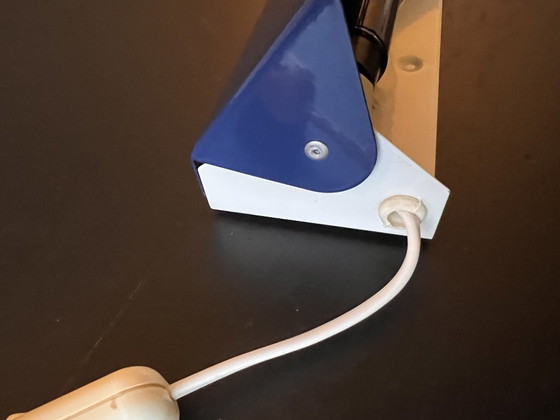 Image 1 of Applique murale robuste – métal bleu – années 90 – design moderne