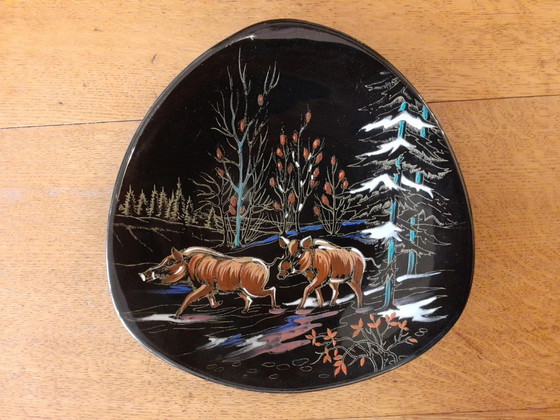 Set of large plate and wall plates with hunting theme Emaux de Longwy, Crockery, Ceramic, Multi Color (photo 4 of 11)