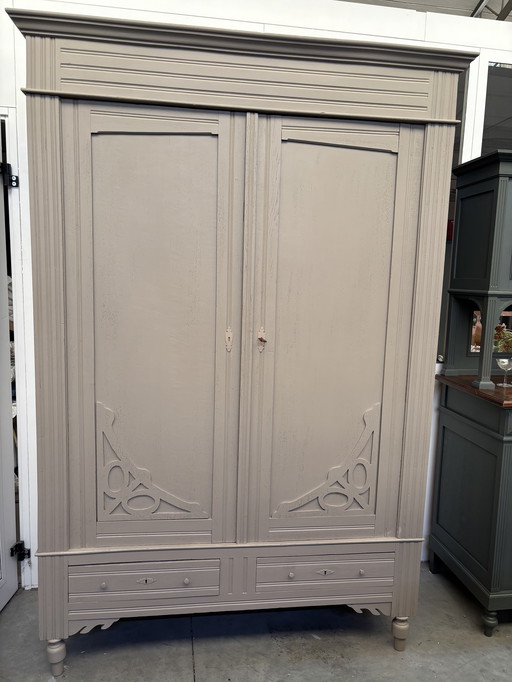 Brocante kledingkast