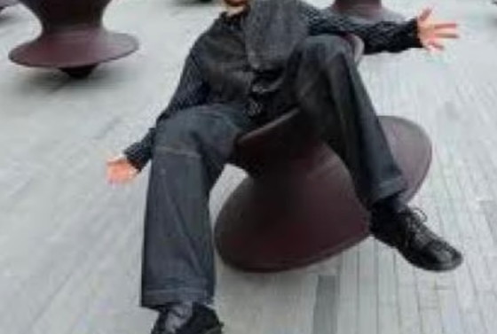 Image 1 of Silla giratoria Magis