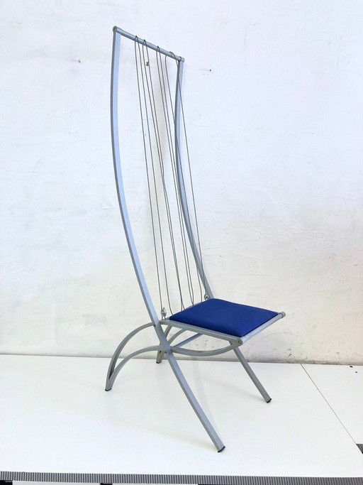 Poltrona a forma di arpa XXL degli anni '80/'90, Dietrich Design, alta 160 cm.