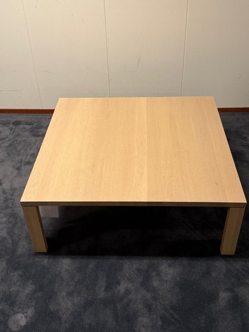 Coffee table No Limit (solid oak)