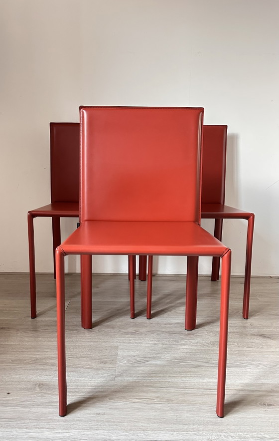 6x Kristalia Slim Design Esszimmerstühle – Leather (photo 9 of 13)