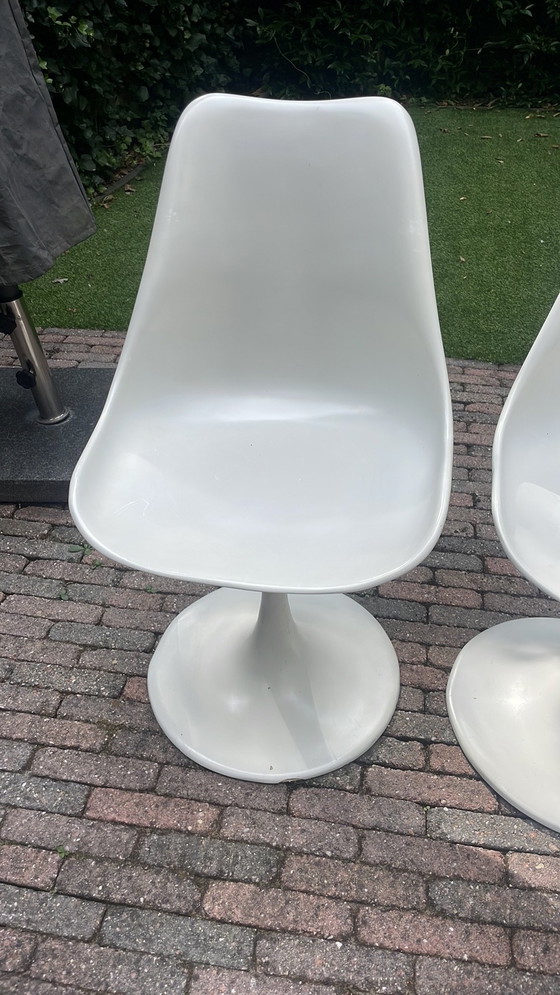 Image 1 of Replica tulp stoelen