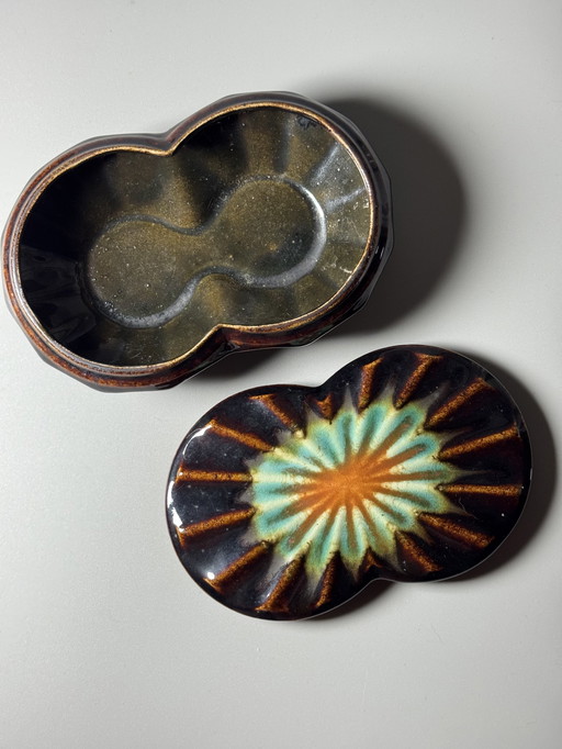 Thulin, Bélgica, década de 1930, caja con tapa Art Déco, modelo 783, esmalte: Vulcan