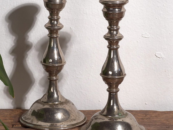 Bougeoirs anciens (c.1920). Lot de 2 pièces #9 – Bougeoirs et chandeliers (photo 2 of 18)