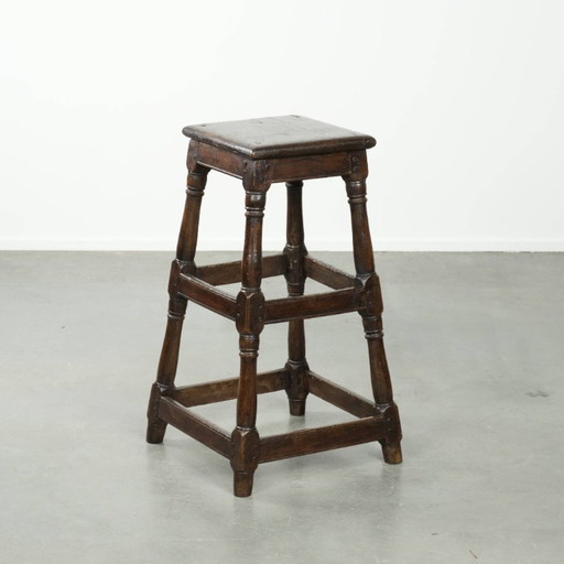 Unique tall antique English oak stool/joint stool from the 18th century