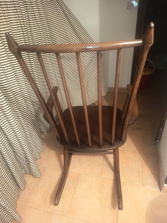 Vintage schommelstoel – Schommelstoelen, Wood (photo 4 of 6)