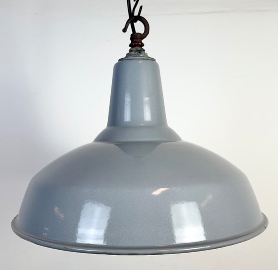 Image 1 of Suspension industrielle en émail gris britannique, années 1960
