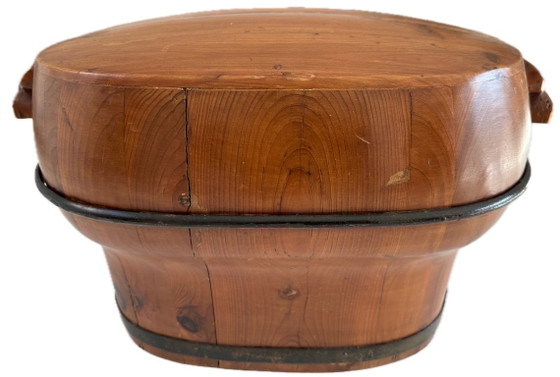 Image 1 of Cubo de arroz antiguo chino de madera con tapa