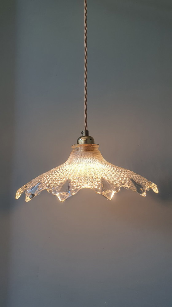 Image 1 of Lámpara colgante Holophane, Art Déco, Antigua. Cristal fundido.