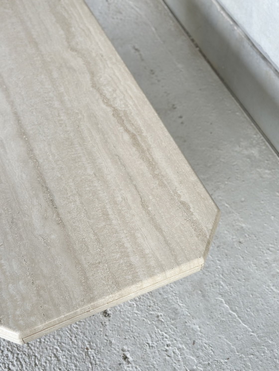 Image 1 of Table basse vintage en travertin