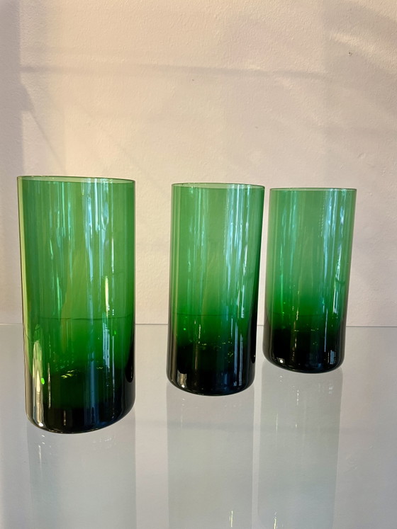 Image 1 of 3 bicchieri highball verde smeraldo soffiati a mano