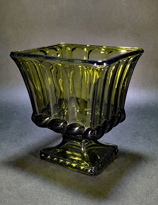 Vintage Indiana Glass Vase
