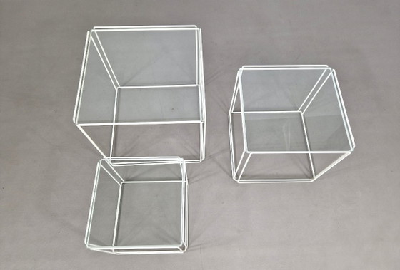 Max Sauze | Isocele Nesting Set – Bijzettafels, Metal (photo 7 of 10)