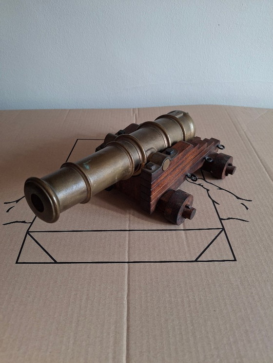 Image 1 of Large bronze and wood cannon, 33 cm long