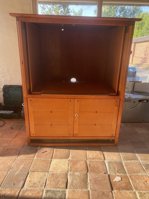 Schuitema television cabinet