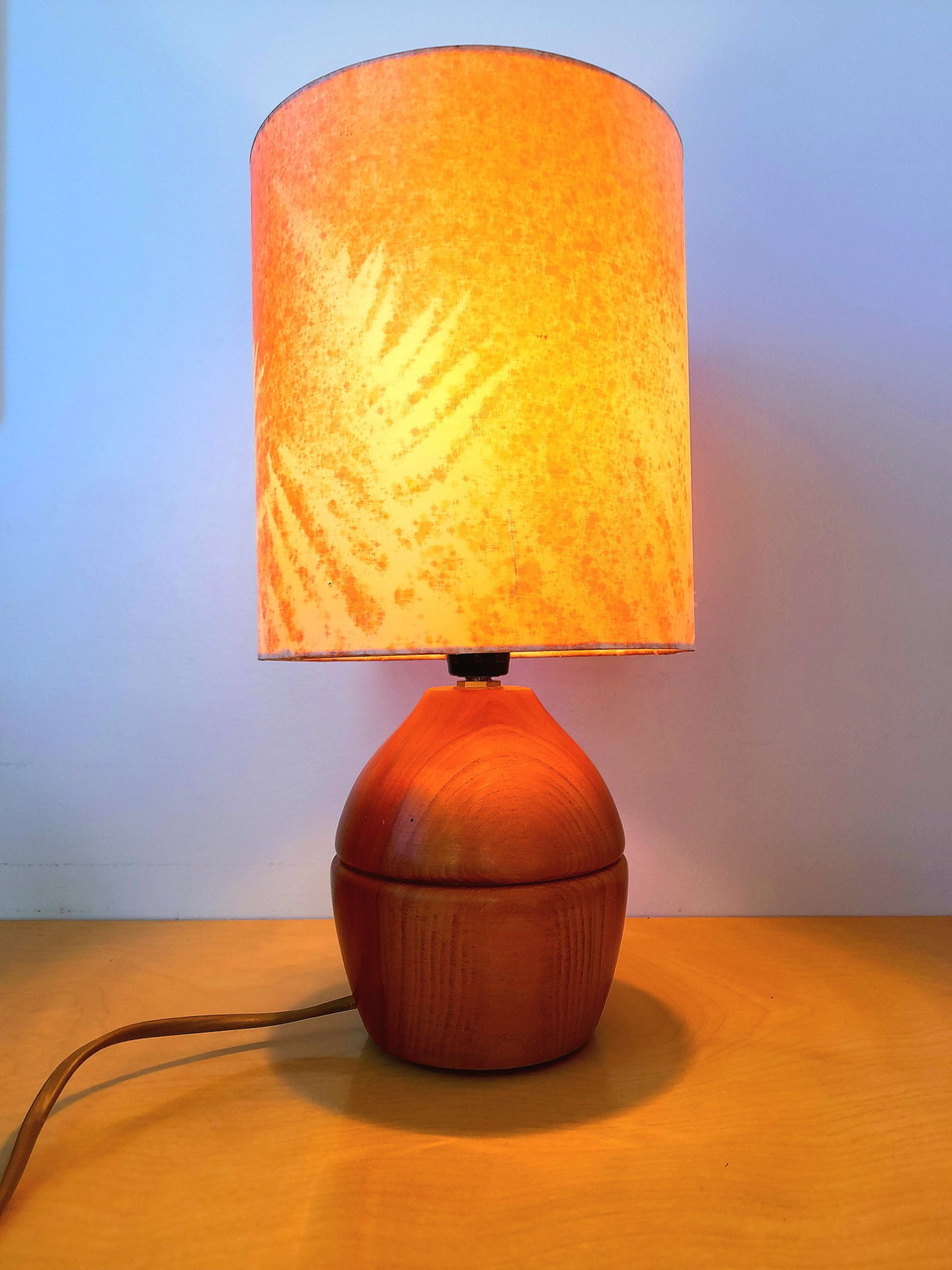 Lampada da comodino in legno, 1970