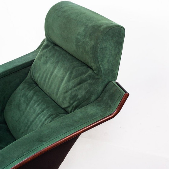 Fauteuil vintage en Alcantara. Åke Fribyter pour Nelo Möbel. Suède. Années 1990. – Wood (photo 9 of 11)