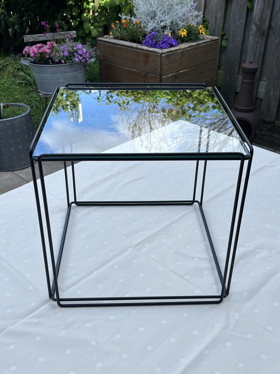 Image 1 of Tables d'appoint Cube Design Isocele (3) - Design Max Sauze - années 1970