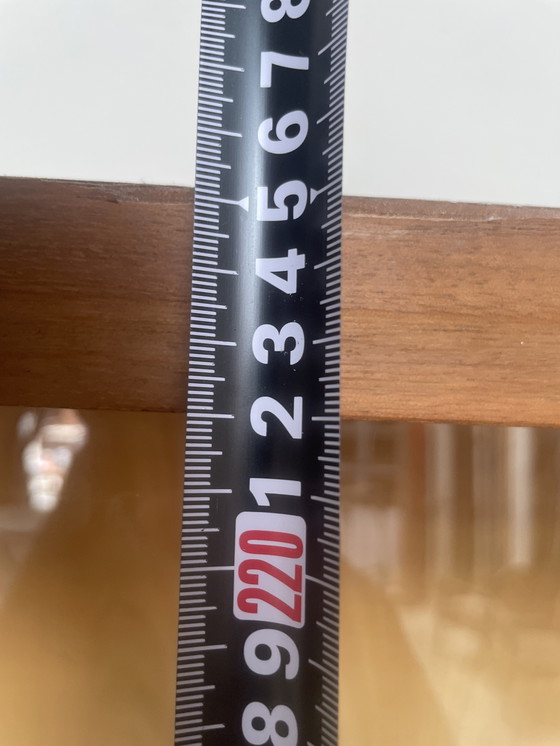 Image 1 of Jaren 60 Winkelkast Verzamelkast Met Glazen Schuifdeuren Boven