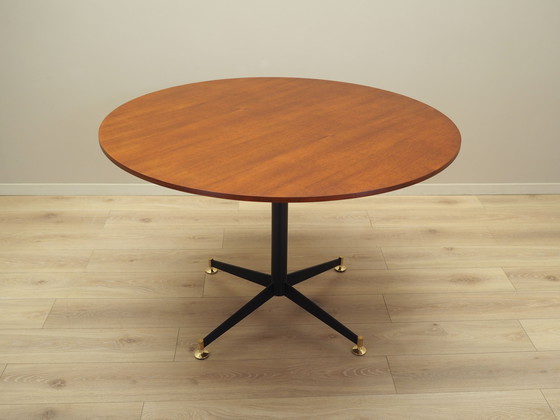 Image 1 of Tavolo rotondo in teak, design italiano, anni '70, produzione: Italia