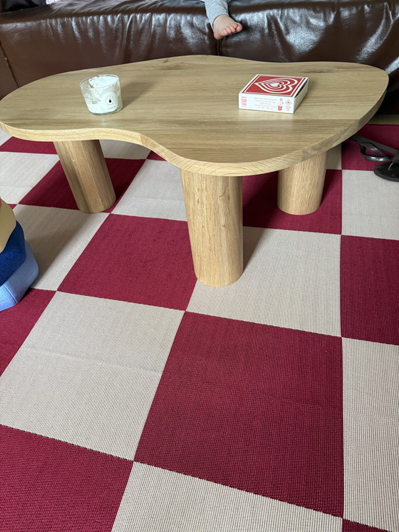 Image 1 of Mesa de centro de madera de roble auténtico de forma orgánica Westwing