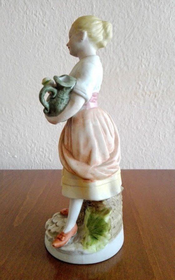 Image 1 of Vintage Porcelain Figurine, Flower-girl