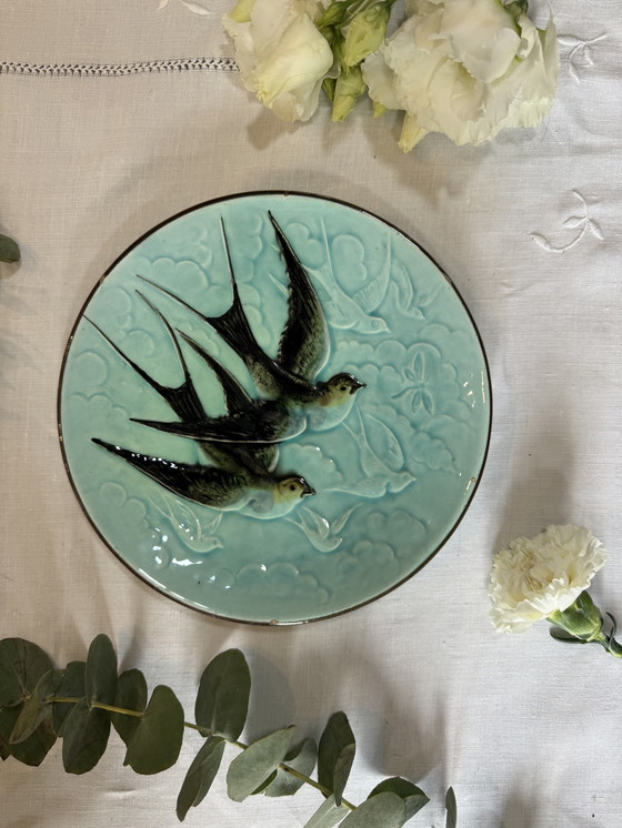 Image 1 of Rara placa de barbotina en forma de golondrina